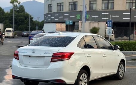 Toyota Yaris XP150 рестайлинг, 2022 год, 1 100 408 рублей, 4 фотография