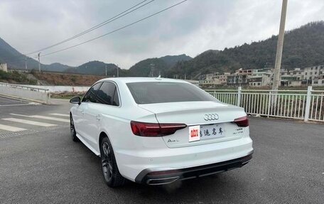 Audi A4, 2021 год, 2 000 000 рублей, 3 фотография