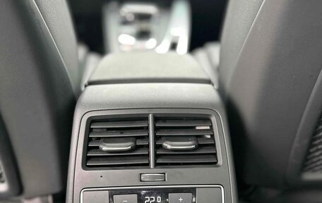 Audi A4, 2021 год, 2 000 000 рублей, 12 фотография