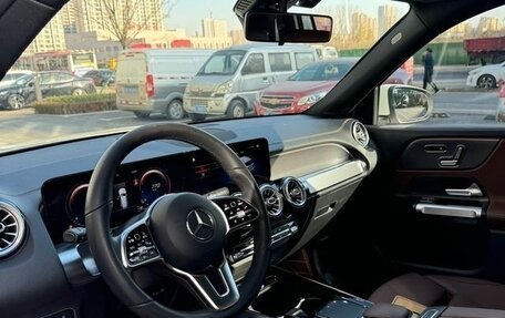 Mercedes-Benz GLB, 2021 год, 2 250 000 рублей, 7 фотография