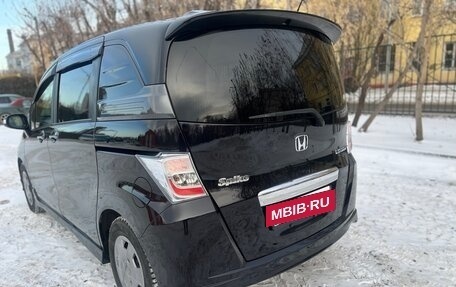 Honda Freed I, 2011 год, 1 090 000 рублей, 6 фотография