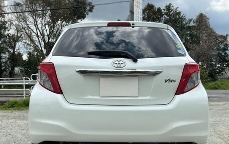 Toyota Vitz, 2013 год, 520 003 рублей, 7 фотография