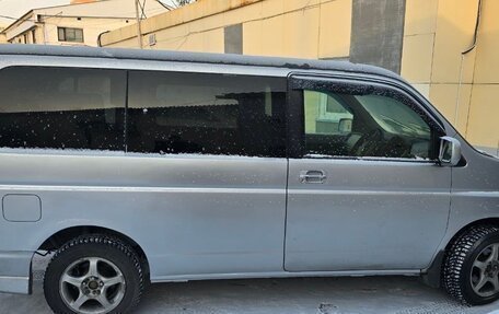 Honda Stepwgn II рестайлинг, 2001 год, 555 000 рублей, 4 фотография