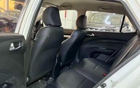 KIA Stonic, 2021 год, 1 300 000 рублей, 5 фотография