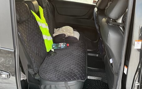 Toyota Sienta II, 2021 год, 1 450 000 рублей, 7 фотография