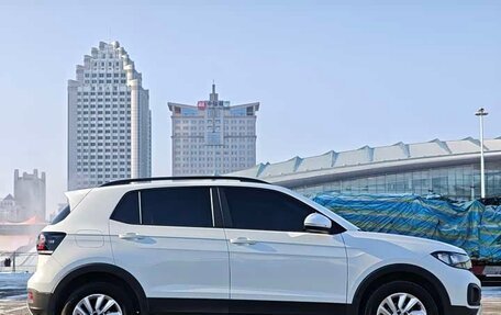 Volkswagen T-Cross I, 2021 год, 1 470 000 рублей, 4 фотография