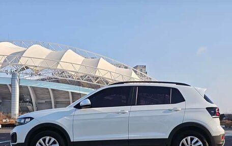 Volkswagen T-Cross I, 2021 год, 1 470 000 рублей, 8 фотография