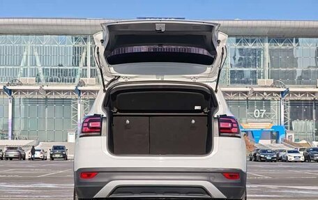 Volkswagen T-Cross I, 2021 год, 1 470 000 рублей, 9 фотография