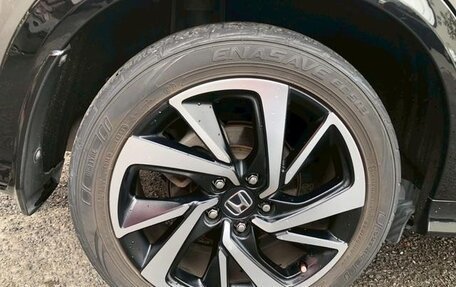 Honda Vezel, 2020 год, 1 650 111 рублей, 3 фотография