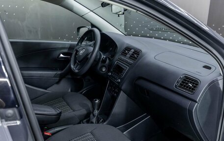 Volkswagen Polo VI (EU Market), 2018 год, 1 400 000 рублей, 13 фотография