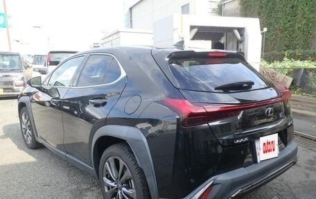 Lexus UX I, 2022 год, 2 600 000 рублей, 4 фотография