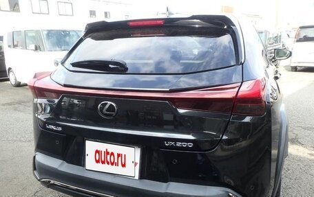 Lexus UX I, 2022 год, 2 600 000 рублей, 5 фотография