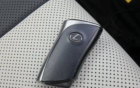 Lexus UX I, 2022 год, 2 600 000 рублей, 25 фотография