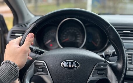 KIA Rio III рестайлинг, 2015 год, 890 000 рублей, 17 фотография