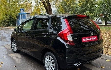 Honda Fit III, 2019 год, 1 390 000 рублей, 5 фотография