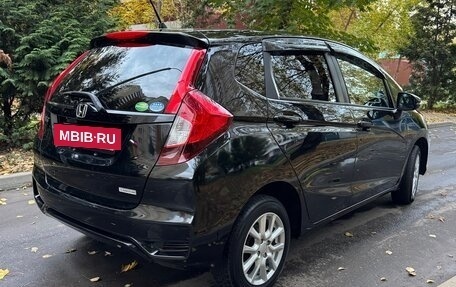 Honda Fit III, 2019 год, 1 390 000 рублей, 6 фотография