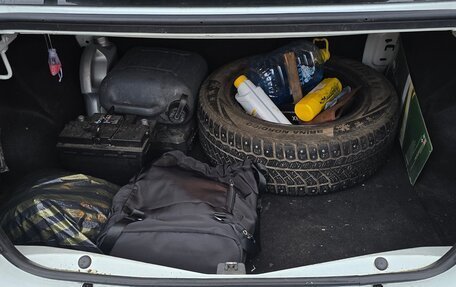 Renault Logan II, 2019 год, 650 000 рублей, 7 фотография