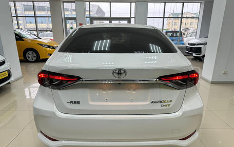 Toyota Corolla, 2022 год, 2 100 000 рублей, 5 фотография