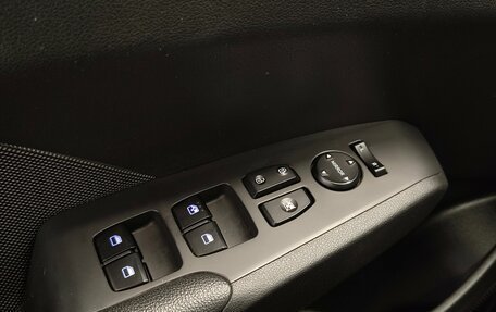 Hyundai Solaris II рестайлинг, 2017 год, 1 090 000 рублей, 6 фотография