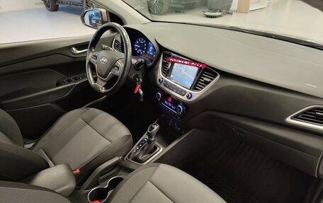 Hyundai Solaris II рестайлинг, 2017 год, 1 090 000 рублей, 7 фотография