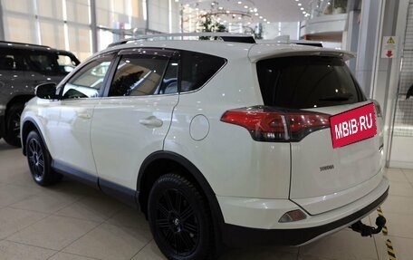 Toyota RAV4, 2017 год, 2 600 000 рублей, 7 фотография