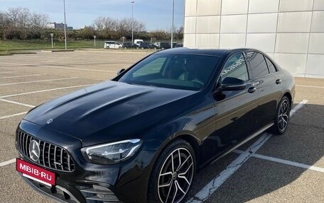 Mercedes-Benz E-Класс, 2020 год, 4 400 000 рублей, 2 фотография