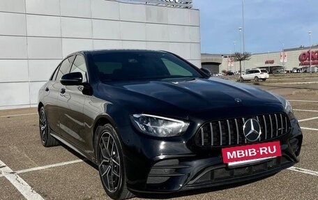 Mercedes-Benz E-Класс, 2020 год, 4 400 000 рублей, 3 фотография