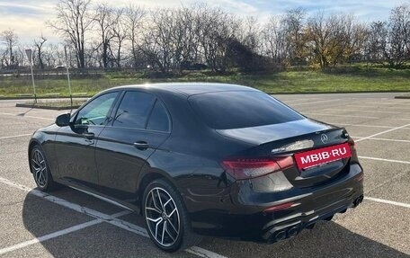 Mercedes-Benz E-Класс, 2020 год, 4 400 000 рублей, 7 фотография