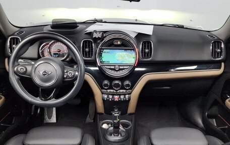 MINI Countryman II (F60), 2020 год, 1 860 000 рублей, 10 фотография