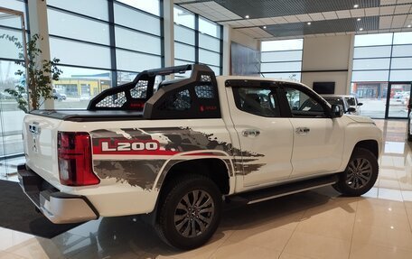 Mitsubishi L200, 2025 год, 5 300 000 рублей, 7 фотография