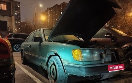Mercedes-Benz W124, 1987 год, 165 000 рублей, 1 фотография