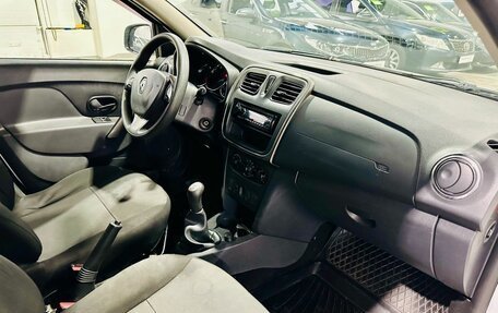 Renault Sandero II рестайлинг, 2014 год, 549 863 рублей, 13 фотография