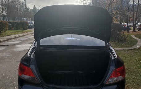 Hyundai Solaris II рестайлинг, 2013 год, 650 000 рублей, 5 фотография