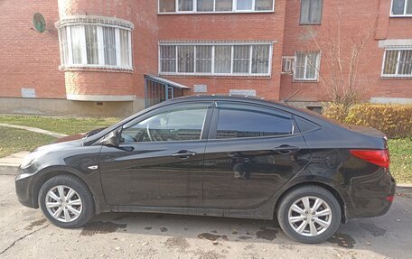 Hyundai Solaris II рестайлинг, 2013 год, 650 000 рублей, 3 фотография