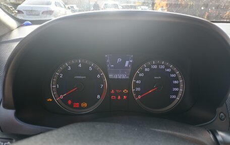 Hyundai Solaris II рестайлинг, 2013 год, 650 000 рублей, 2 фотография