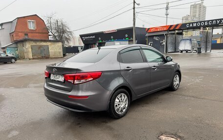 KIA Rio III рестайлинг, 2016 год, 925 000 рублей, 2 фотография