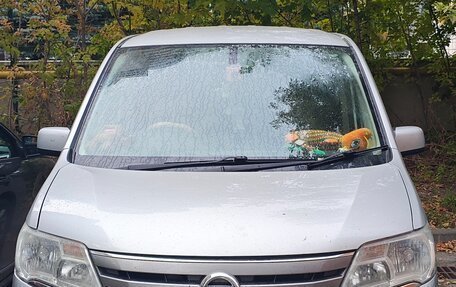 Nissan Serena IV, 2011 год, 1 350 000 рублей, 4 фотография