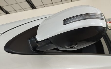 Mitsubishi Outlander III рестайлинг 3, 2021 год, 3 080 000 рублей, 11 фотография