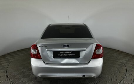 Ford Focus II рестайлинг, 2010 год, 690 000 рублей, 3 фотография