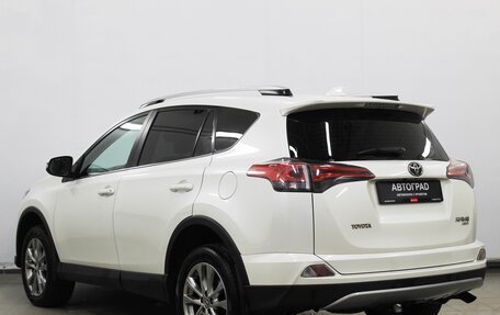 Toyota RAV4, 2017 год, 2 320 000 рублей, 6 фотография