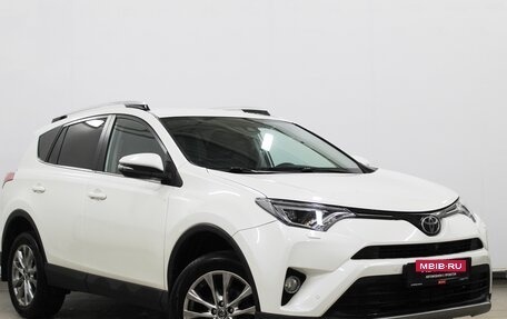 Toyota RAV4, 2017 год, 2 320 000 рублей, 3 фотография