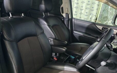 Nissan Elgrand III, 2012 год, 2 200 000 рублей, 11 фотография