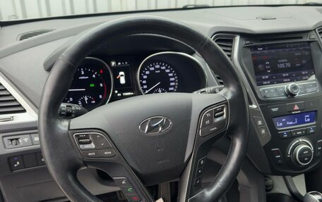 Hyundai Santa Fe III рестайлинг, 2016 год, 2 150 000 рублей, 13 фотография