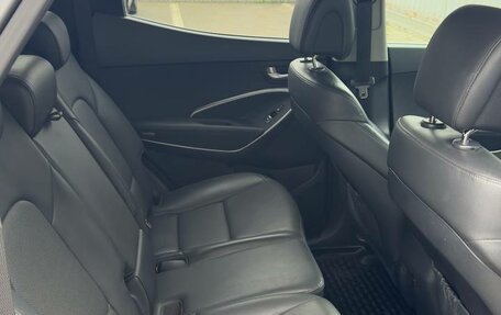 Hyundai Santa Fe III рестайлинг, 2016 год, 2 150 000 рублей, 24 фотография