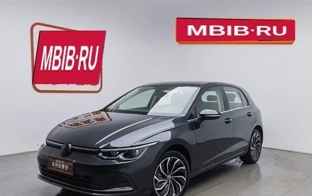 Volkswagen Golf VIII, 2022 год, 1 807 000 рублей, 1 фотография