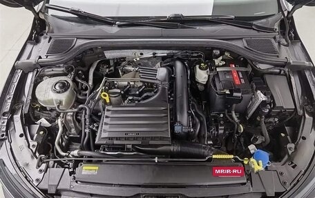 Volkswagen Golf VIII, 2022 год, 1 807 000 рублей, 24 фотография