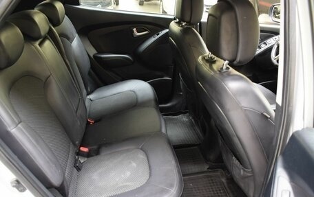 Hyundai ix35 I рестайлинг, 2012 год, 1 100 000 рублей, 17 фотография