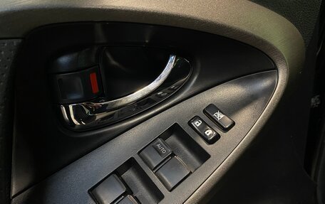 Toyota RAV4, 2011 год, 1 350 000 рублей, 16 фотография