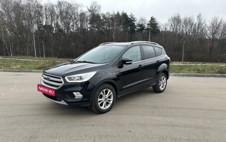 Ford Kuga III, 2017 год, 1 580 000 рублей, 4 фотография