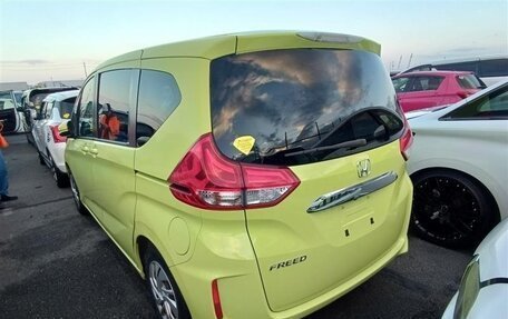 Honda Freed II, 2017 год, 1 030 000 рублей, 3 фотография